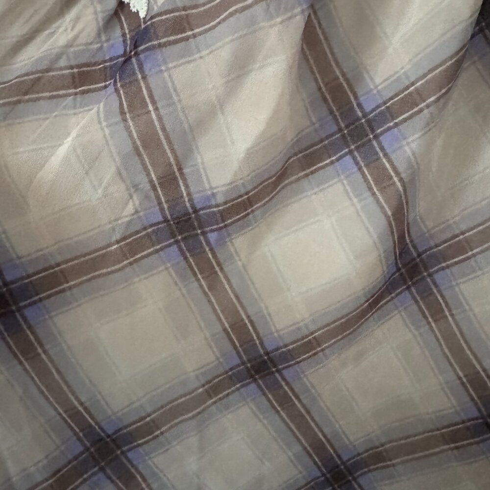 LOFT Medium Sleeveless Plaid Blouse with Lace Yoke Detail, Was $68 - Picture 3 of 5